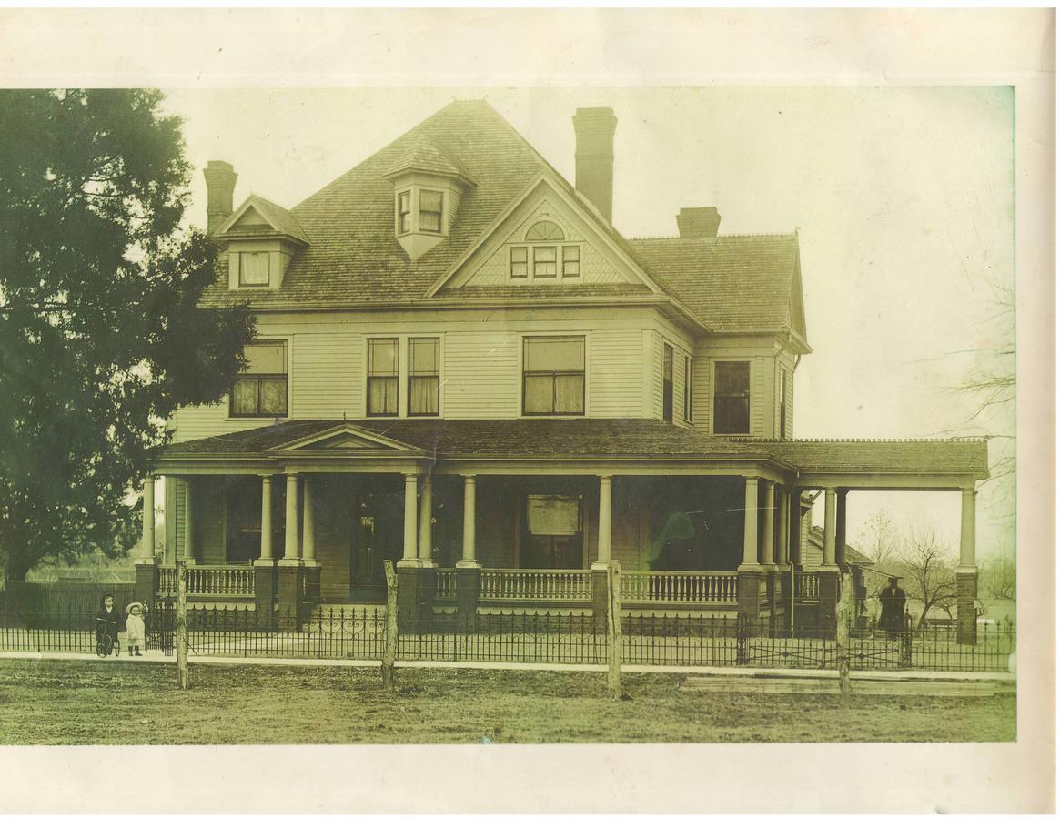 Spahn House Bed And Breakfast Senatobia Εξωτερικό φωτογραφία