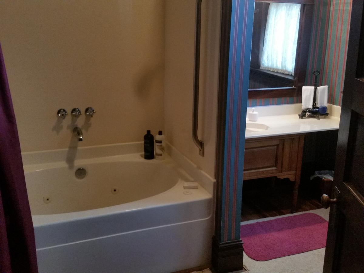 Spahn House Bed And Breakfast Senatobia Εξωτερικό φωτογραφία